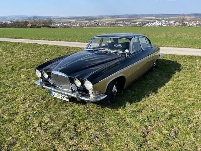 Main__Slider__Photo:Jaguar 420 G 07/1967-0