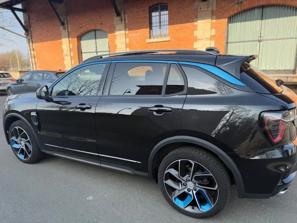 Main__Slider__Photo:Lynk&Co 01 1.5 192KW 01 PHEV DCT 3.3kW - 06/2021-1