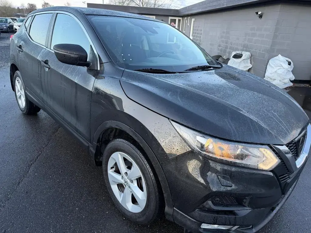 Main__Slider__Photo:Nissan Qashqai 1.2 DIG-T Acenta 09/2017-1