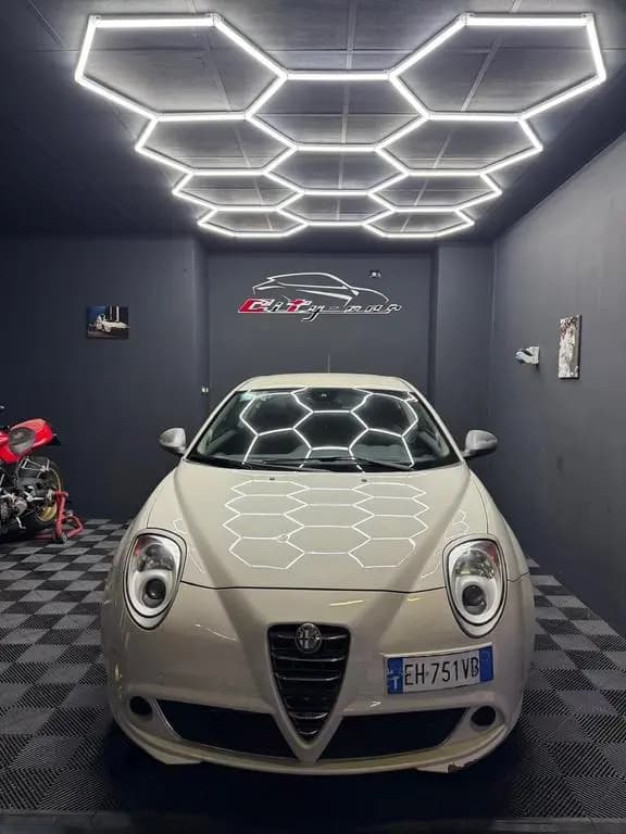 Main__Slider__Photo:Alfa Romeo MiTo 1.4 105 CV M.air S&S Distinctive 11/2011-0