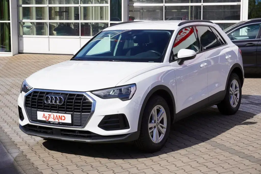 Main__Slider__Photo:Audi Q3 35 1.5 TFSI S-Tronic Navi Virtual Cockpit AHK 03/2020-1