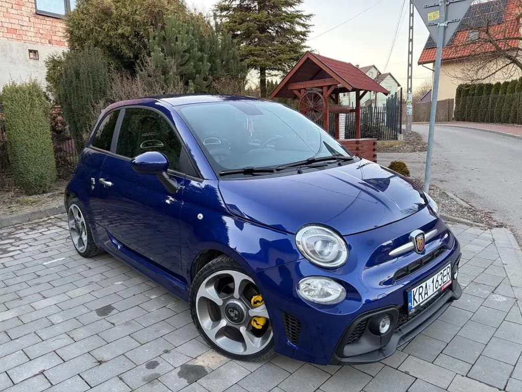 Main__Slider__Photo:Abarth 595 Turismo 1.4 T-Jet 16V 595 Turismo Turismo 10/2019-0