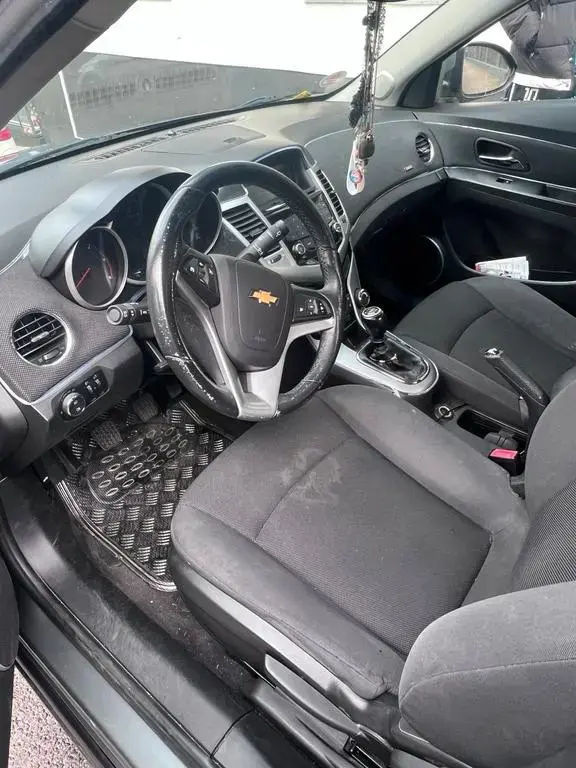 Main__Slider__Photo:Chevrolet Cruze 02/2012-1