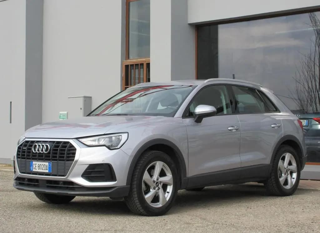 Main__Slider__Photo:Audi Q3 35 2.0 tdi Business quattro s-tronic 02/2021-0