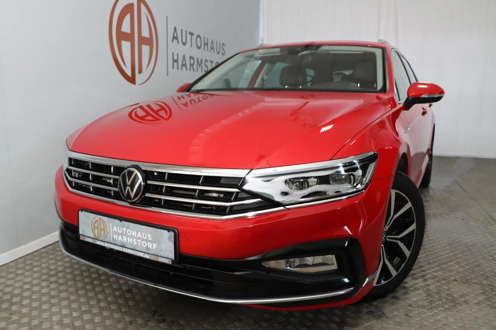 Main__Slider__Photo:Volkswagen Passat Variant 03/2022-0