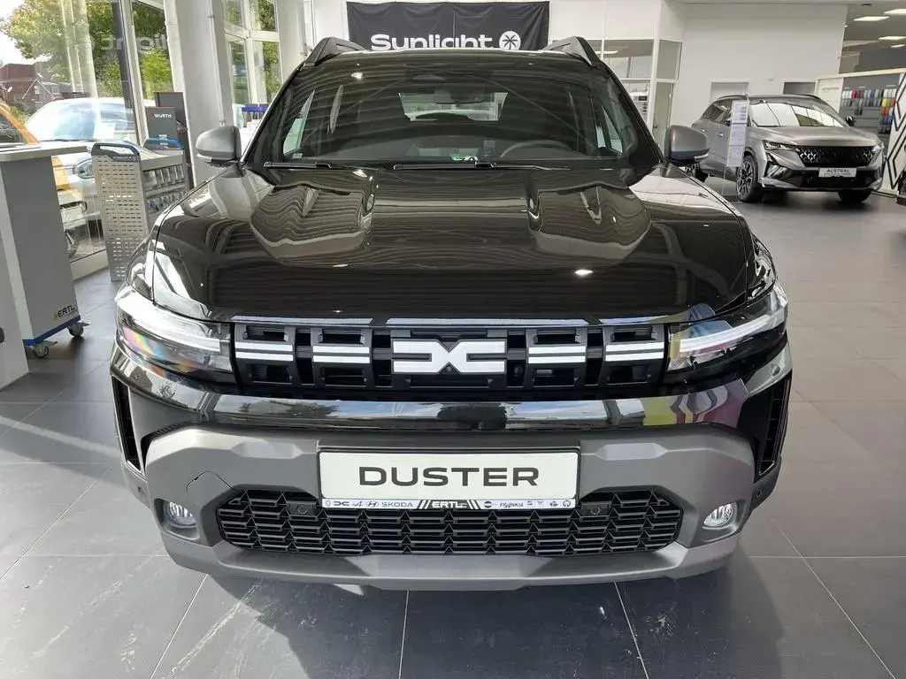 Main__Slider__Photo:Dacia Duster Journey TCe 130 03/2026-1