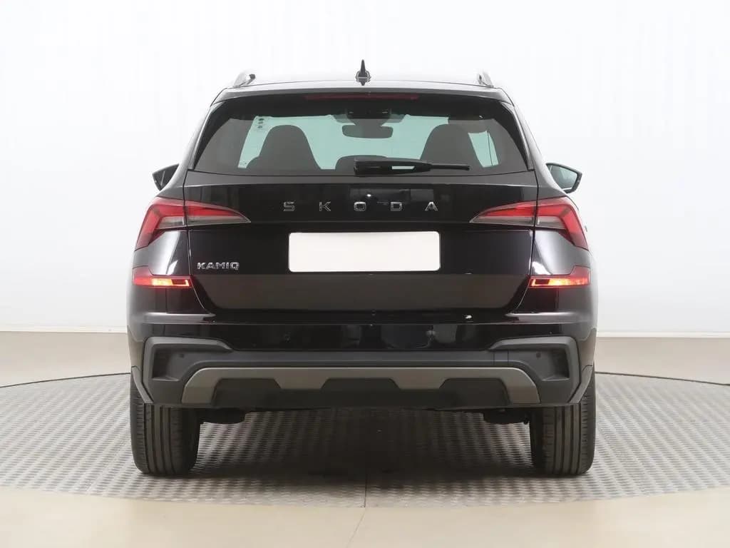 Preview: undefined undefined