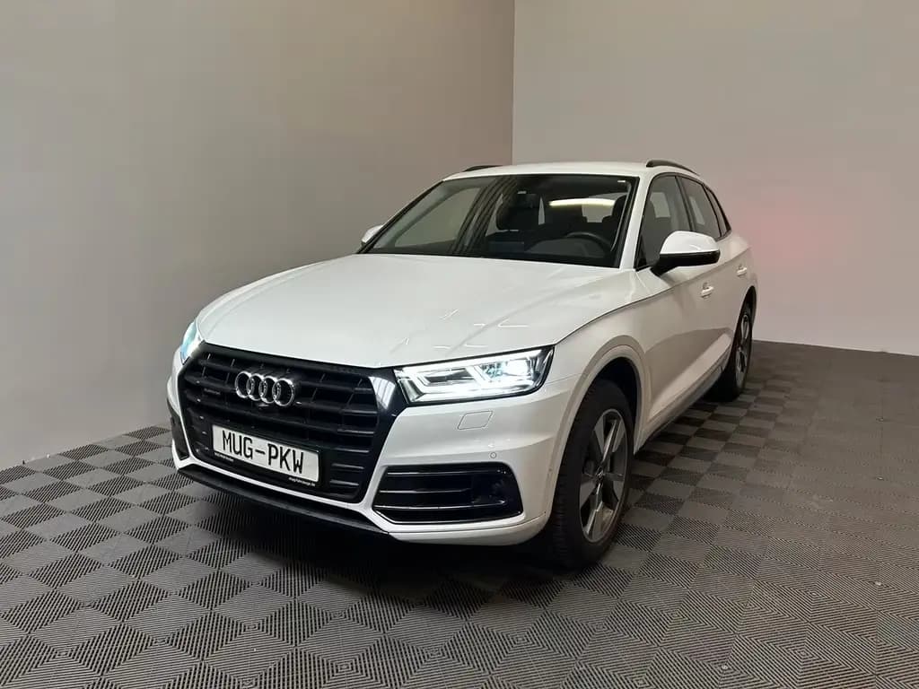 Main__Slider__Photo:Audi Q5 50 TDI quattro*360-AHK-ACC-StandHz.* 08/2019-0