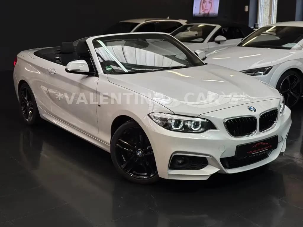 Main__Slider__Photo:BMW 2 Series 220i Cabrio M-Sport Automatik/Nav/LED/Shadowline 01/2018-0