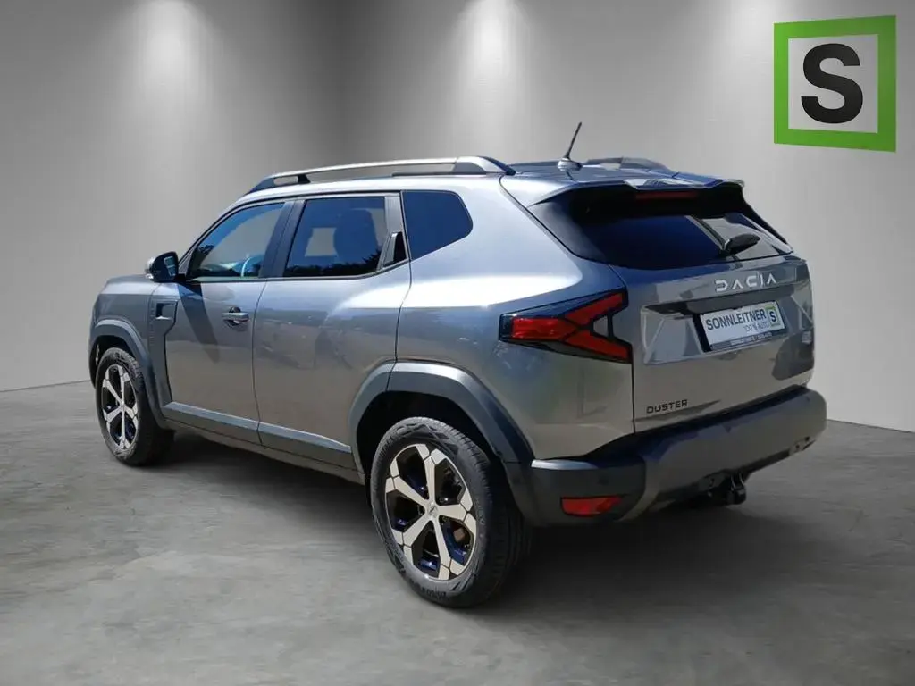 Main__Slider__Photo:Dacia Duster Journey 1.2 TCe 130 09/2025-1