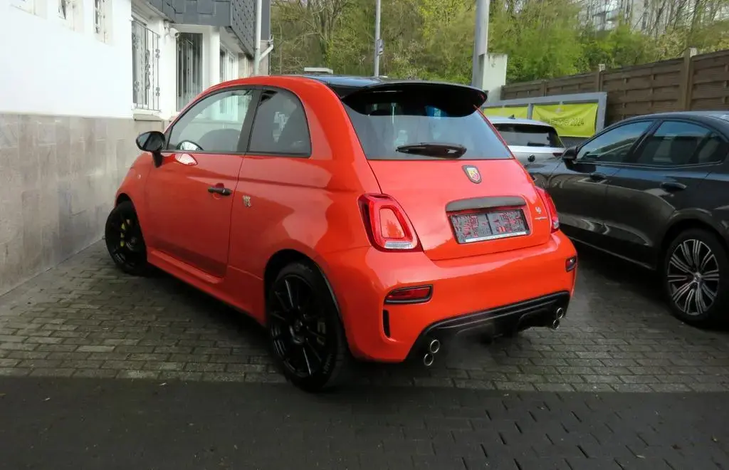 Main__Slider__Photo:Abarth 695 Competizione / Sabelt, LED & Top Zustand 04/2024-1