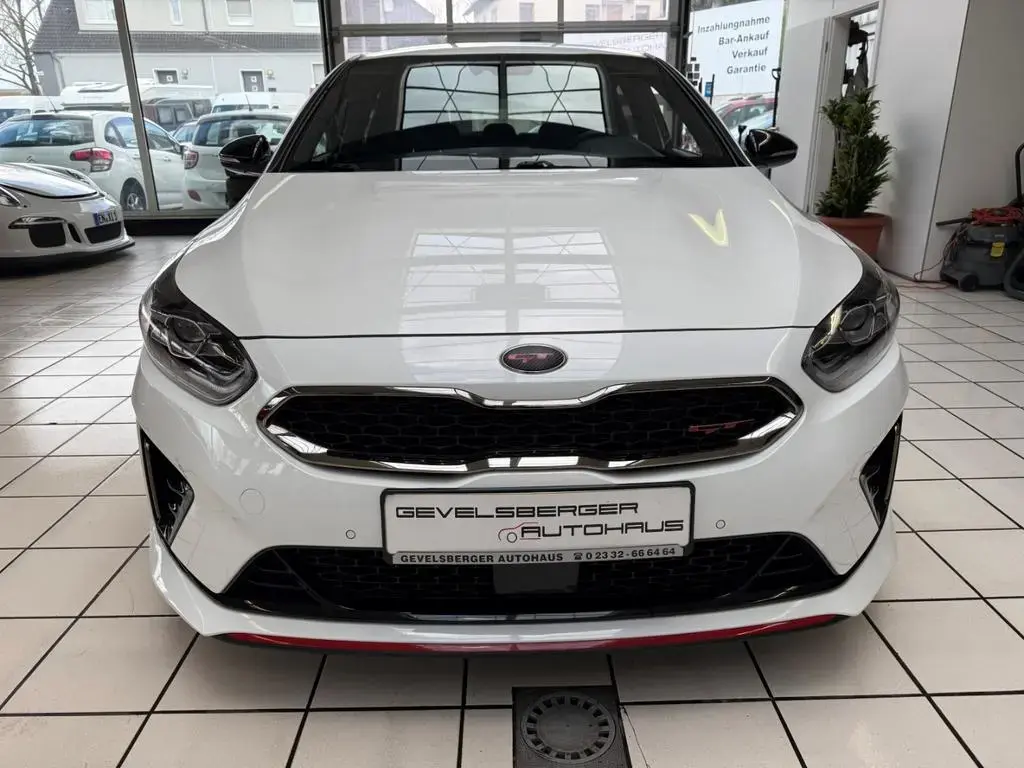 Main__Slider__Photo:Kia Ceed GT Automatik Navigation JBL Premium 06/2019-1