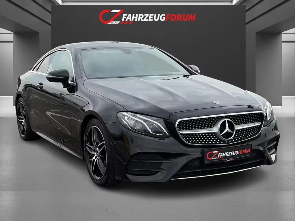 Main__Slider__Photo:Mercedes-Benz E-Class 200 AMG Widescreen*Ambiente*Multibeam LED 03/2019-0