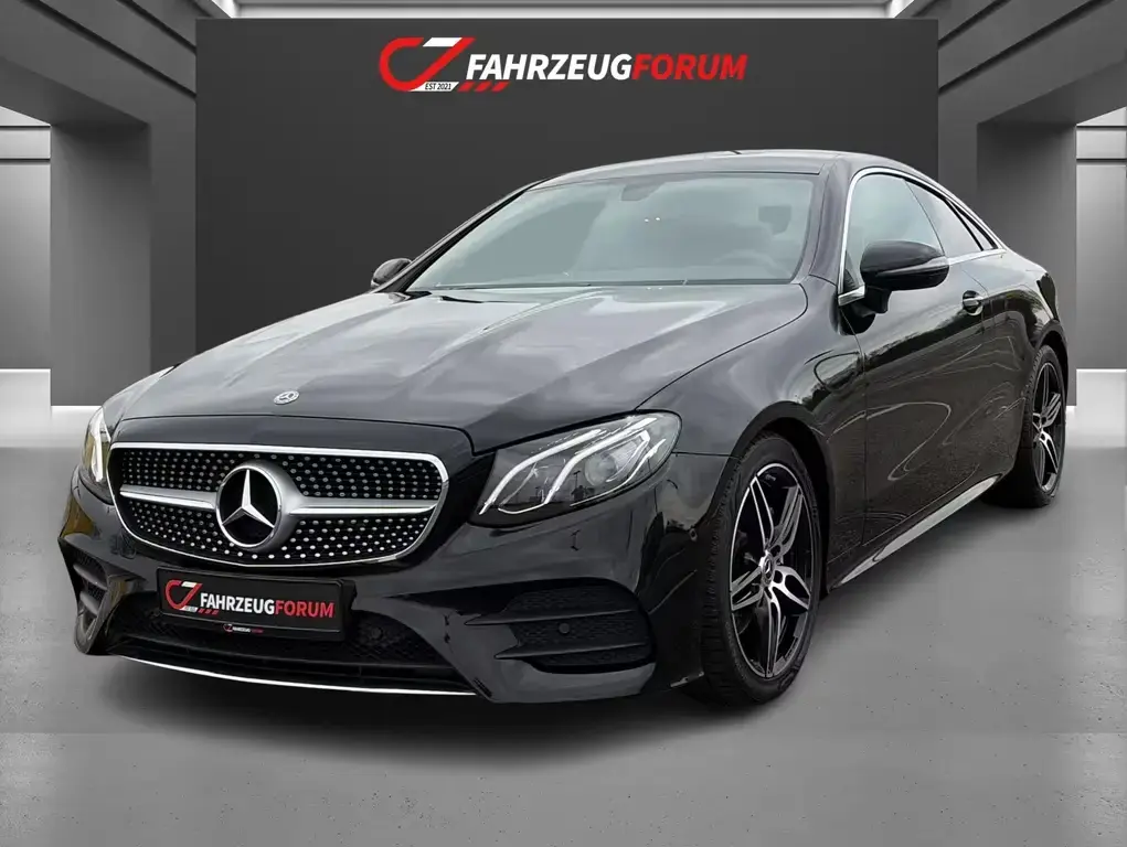 Main__Slider__Photo:Mercedes-Benz E-Class 200 AMG Widescreen*Ambiente*Multibeam LED 03/2019-1