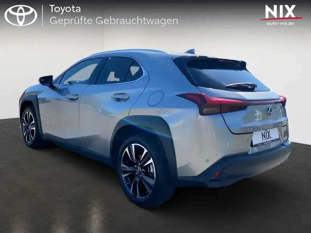 Main__Slider__Photo:Lexus UX 250h Style Edition SHZ KAMERA 12/2022-1