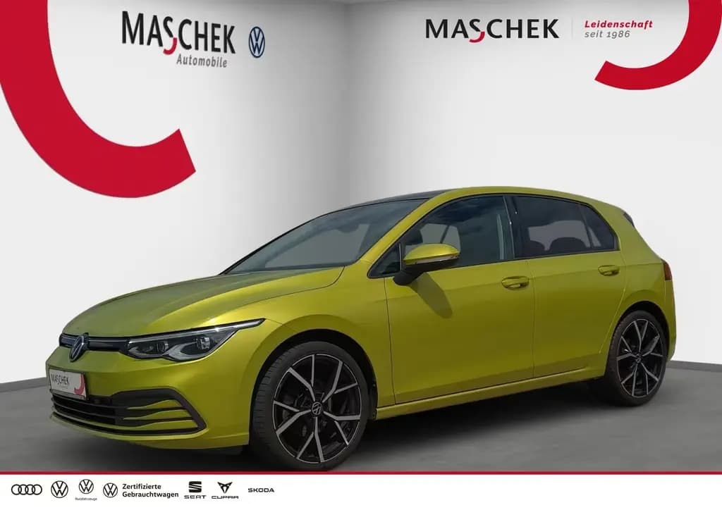 Main__Slider__Photo:Volkswagen Golf Life 2.0 TDI DSG Pano ACC LED VC Ambiente 05/2020-0