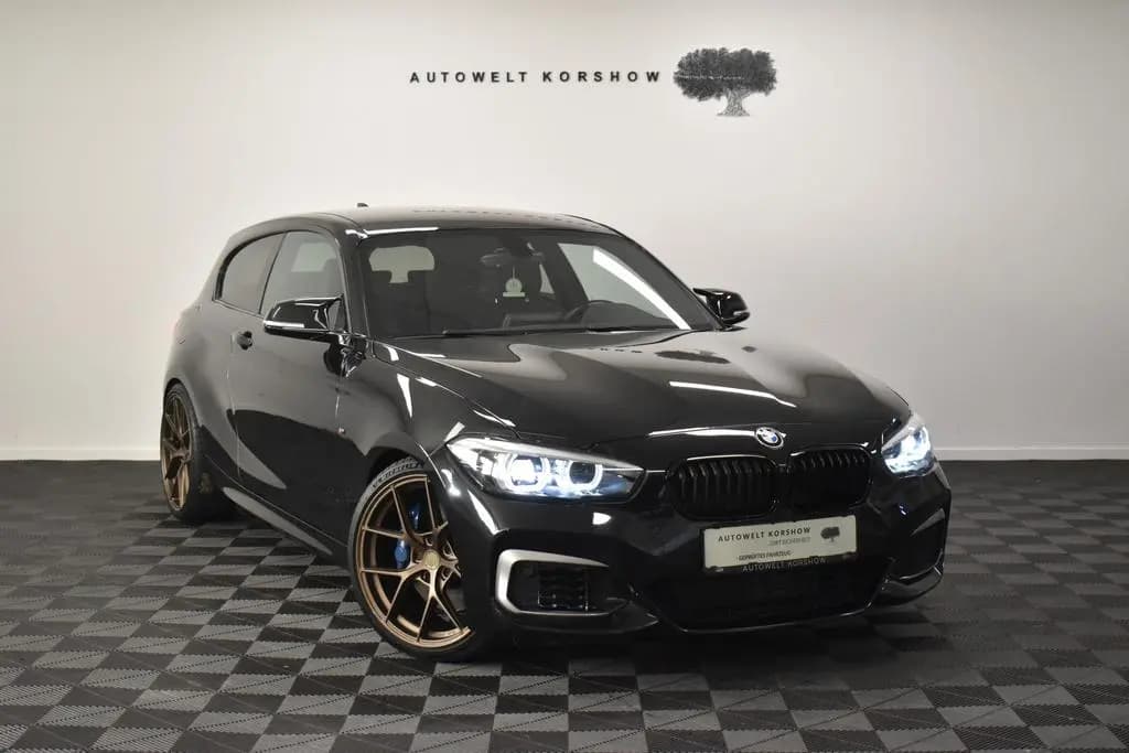 Main__Slider__Photo:BMW M140 i Special Edition *LED *H&K *LHZ *PDC *H&R 12/2017-0