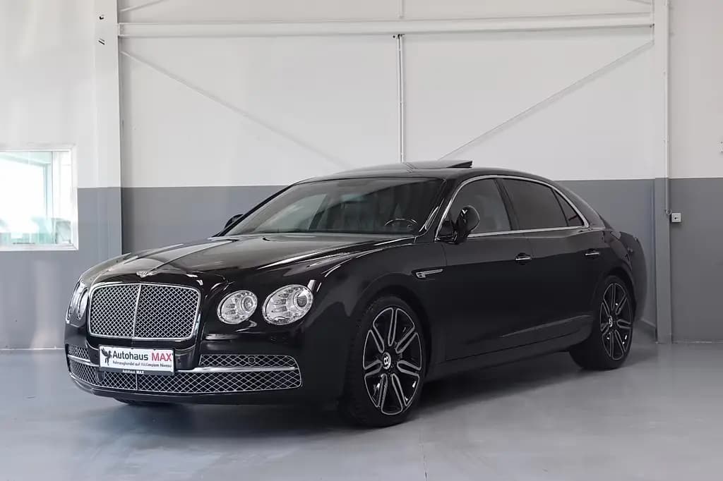 Main__Slider__Photo:Bentley Flying Spur W12 6.0 Mulliner~ACC~SZH~SZB~4xMass. 08/2015-0