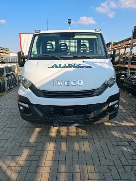 Main__Slider__Photo:Iveco leichter LKW über 3,5t 03/2019-0
