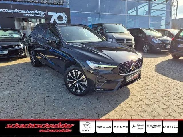Main__Slider__Photo:Volvo XC60 B4 D Plus Dark+HarmanKardon+Fahrerassist. 05/2023-0