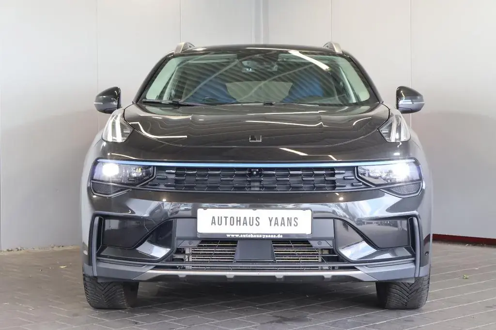 Main__Slider__Photo:Lynk&Co 01 1.5 T HEV ACC+360°+LED+INFINITY+CARPLAY+PANO 12/2022-1