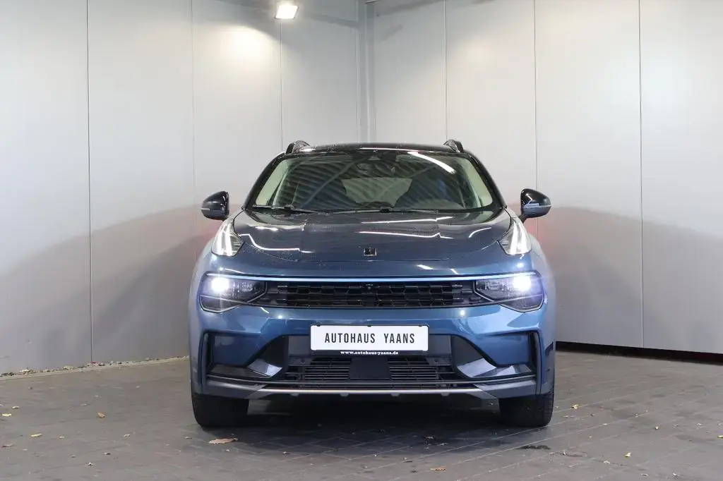 Main__Slider__Photo:Lynk&Co 01 1.5 T HEV ACC+360°+LED+INFINITY+CARPLAY+PANO 12/2022-1