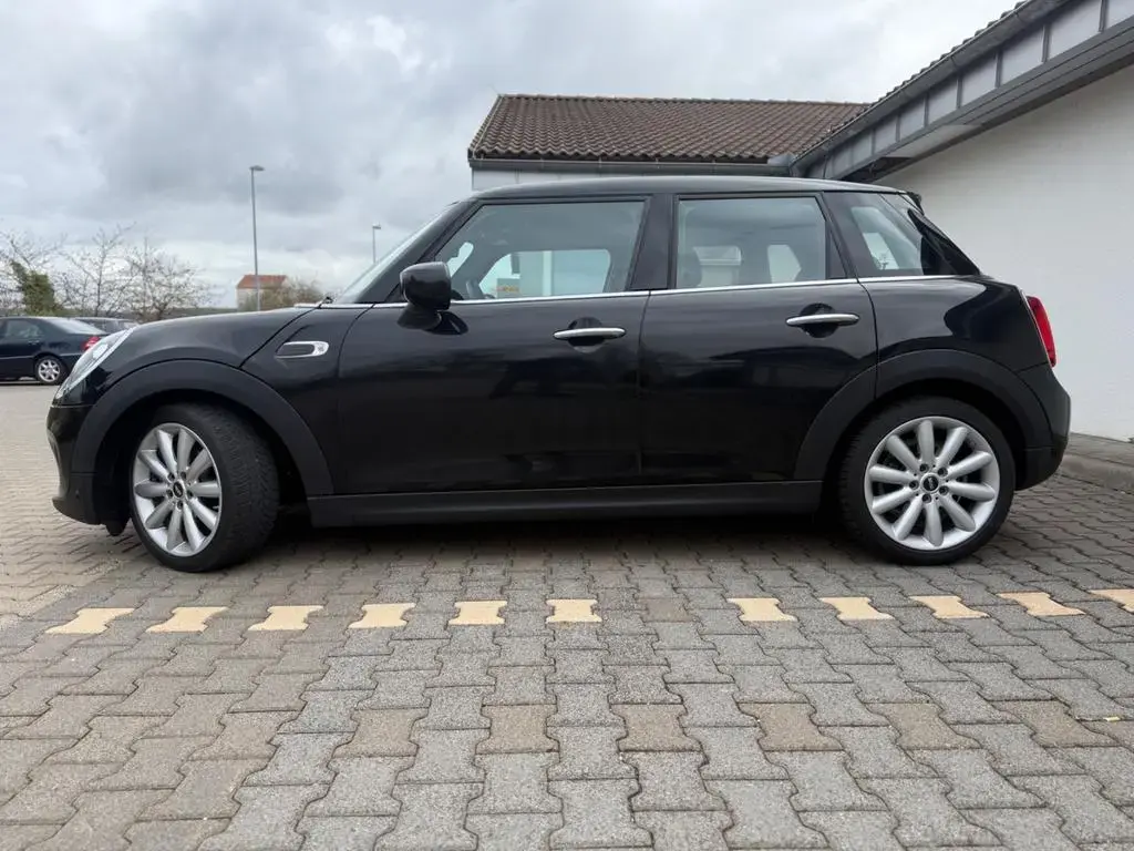 Main__Slider__Photo:MINI Cooper 06/2020-1