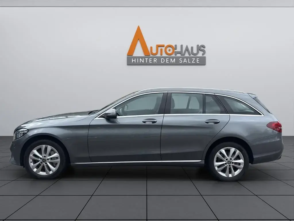 Main__Slider__Photo:Mercedes-Benz C-Class 400 T 4Matic*PANO*LED*KAM*CARPLAY* 06/2019-1