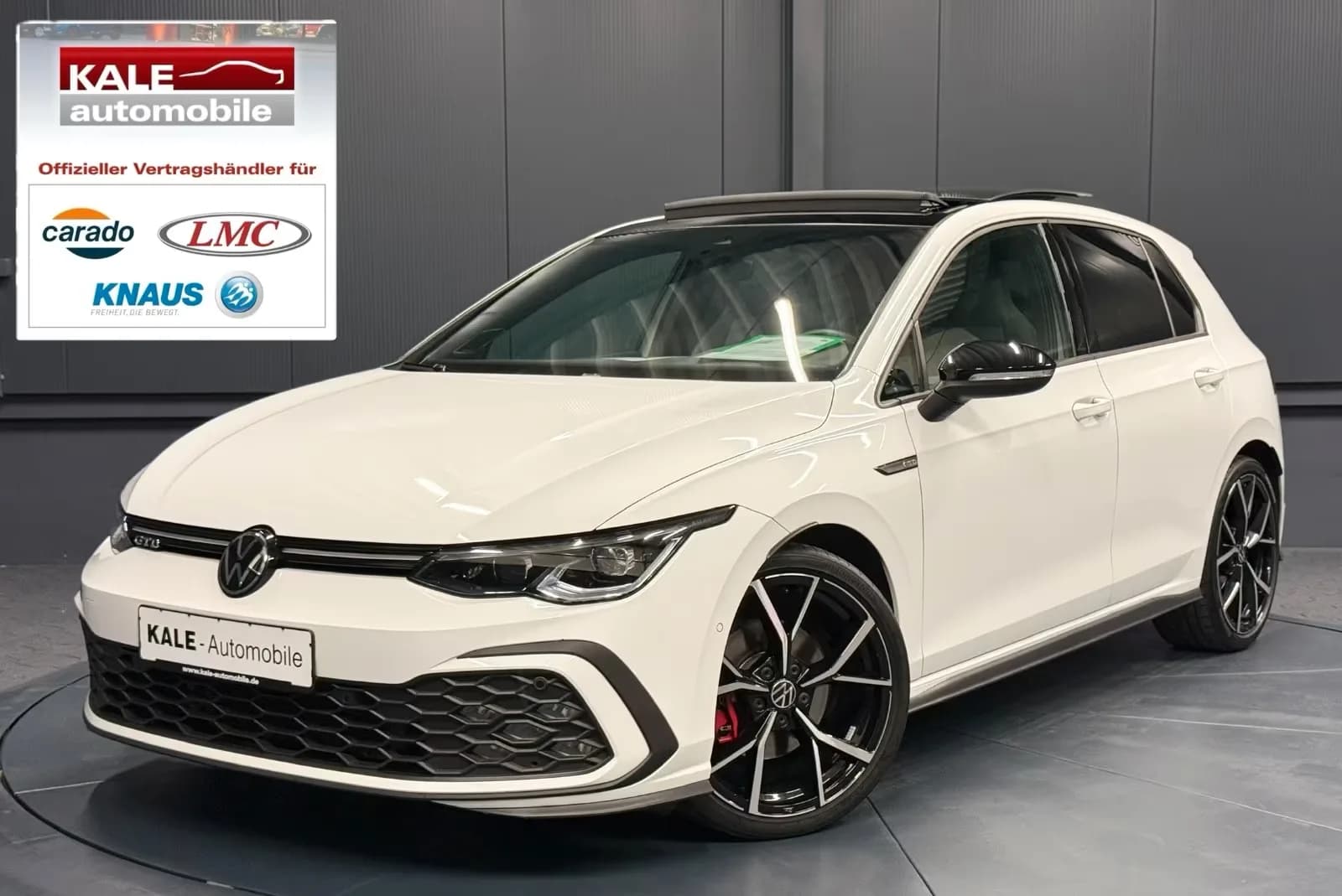 Main__Slider__Photo:Volkswagen Golf 12/2023-0