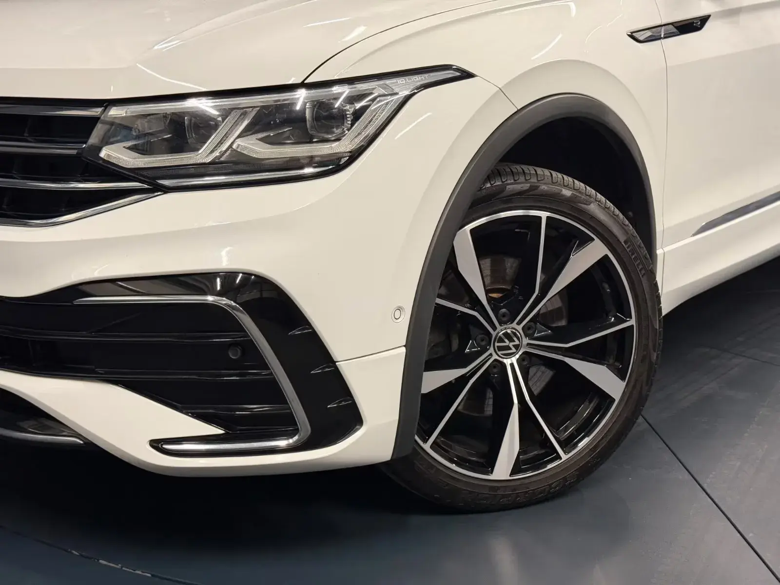 Main__Slider__Photo:Volkswagen Tiguan Allspace 11/2021-1