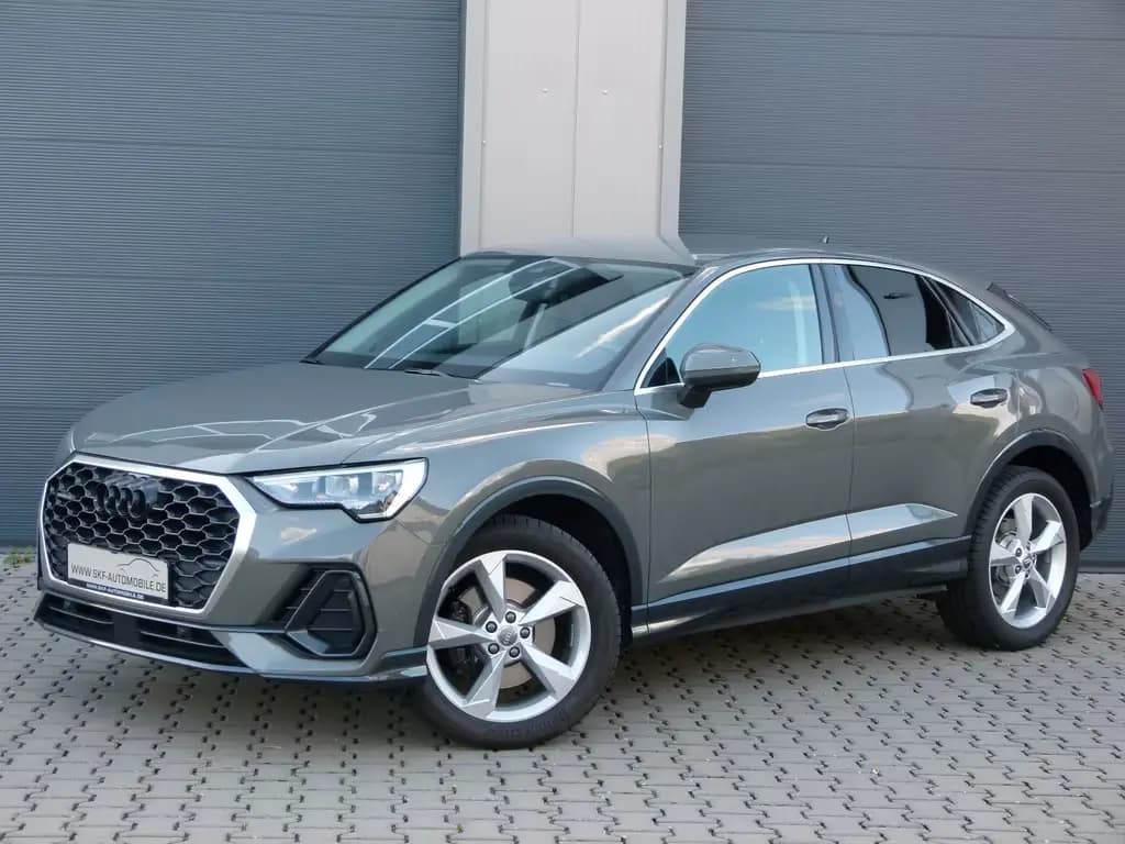 Main__Slider__Photo:Audi Q3 Sportback 45TFSI quattro S-line ACC AHK Leder 02/2021-0