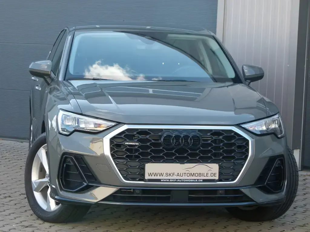 Main__Slider__Photo:Audi Q3 Sportback 45TFSI quattro S-line ACC AHK Leder 02/2021-1