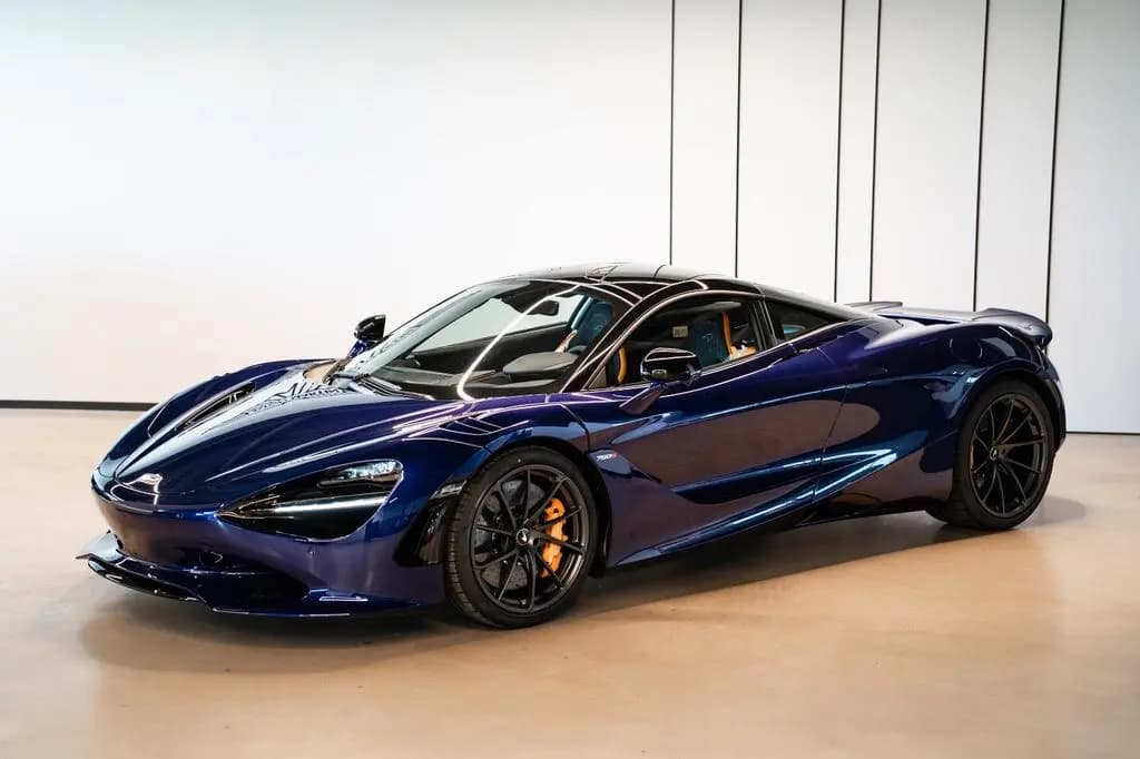 Main__Slider__Photo:McLaren 750S Coupe*MY27* Carbon Racing seats* B&W*Lift null-0