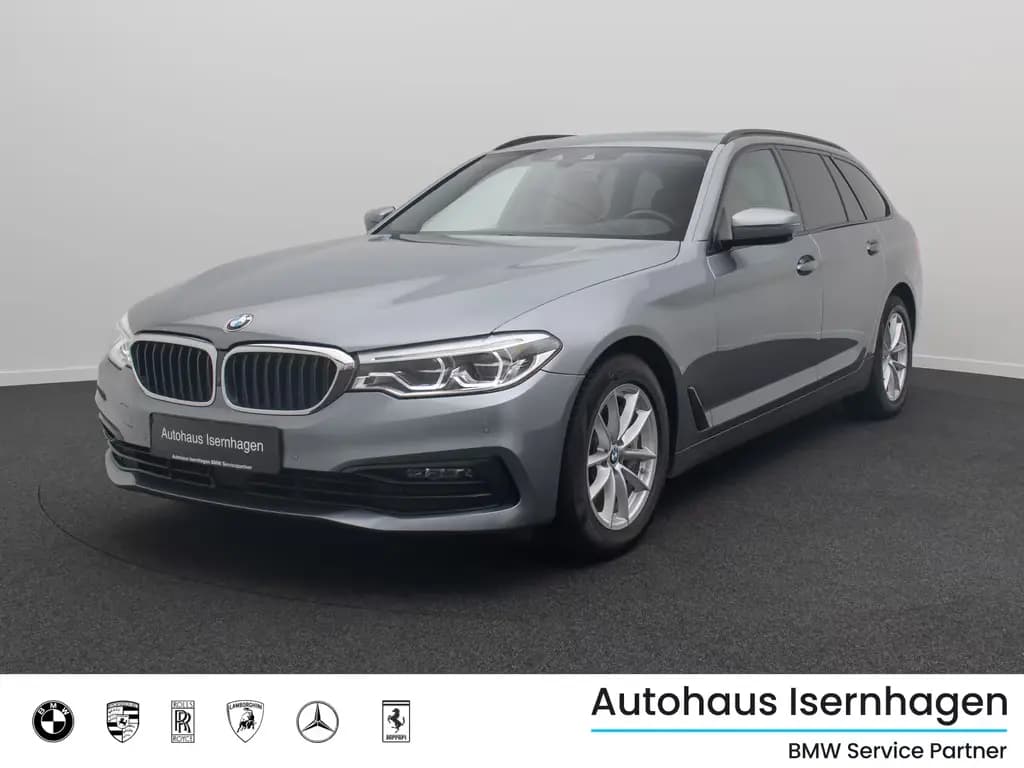 Main__Slider__Photo:BMW 5 Series 540d xD SportLine 360°HUD AHK DispKey SoftCl H/K 06/2019-0