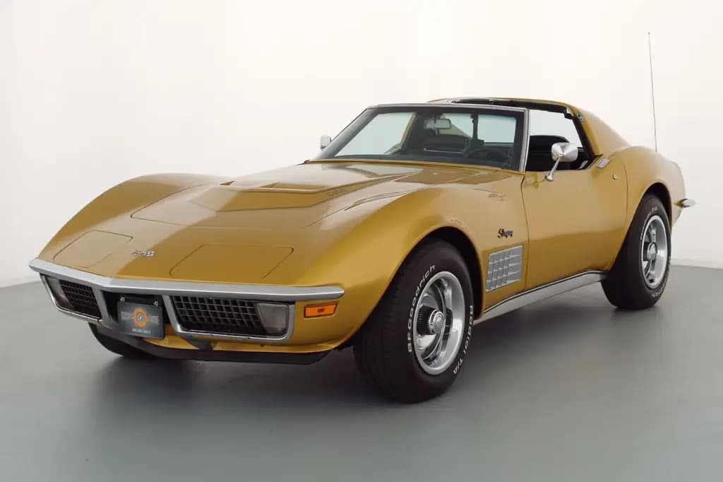 Main__Slider__Photo:Corvette C3 LT-1 Stingray Targa Originalzustand 07/1971-0
