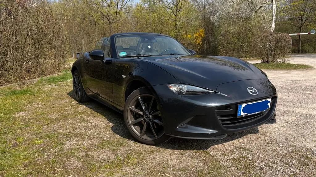 Main__Slider__Photo:Mazda MX-5 2.0 SKYACTIV-G 160 Sports-Line Sports-Line 04/2017-0