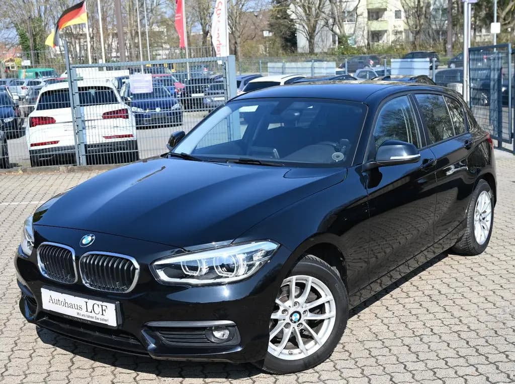 Main__Slider__Photo:BMW 1 Series 118 i Advantage Navi Klimaauto LED PDC Sitzhz 07/2019-0