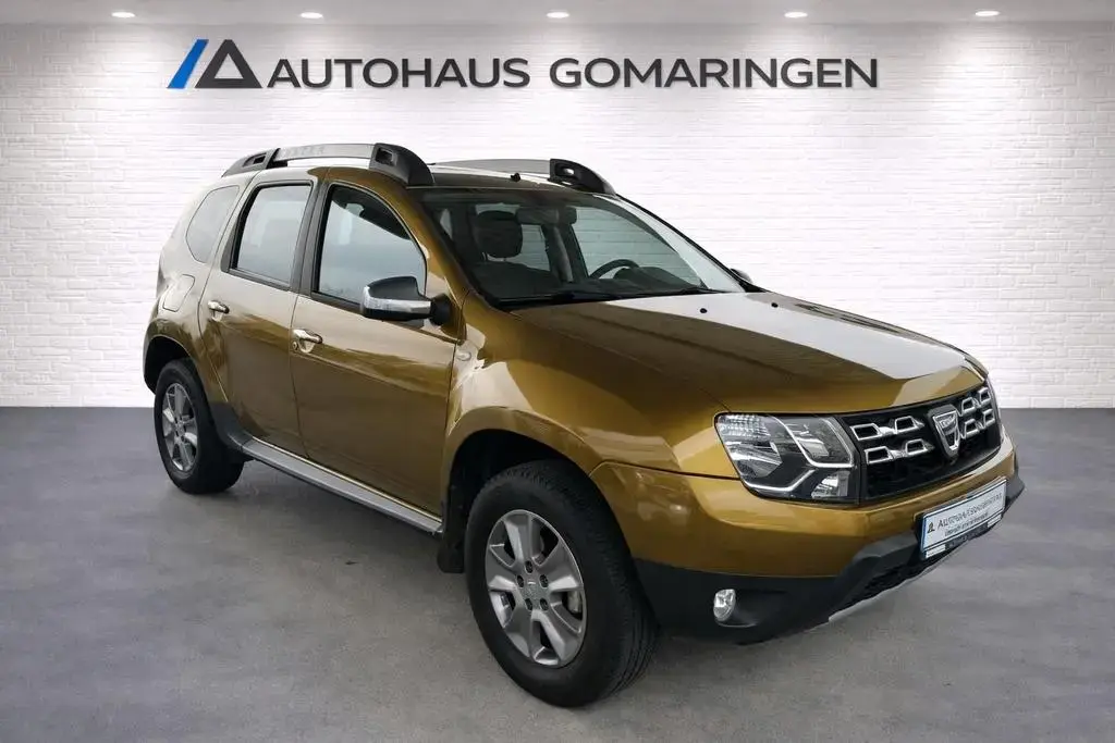 Main__Slider__Photo:Dacia Duster I Prestige 4x4*AHK*LEDER*NAVI*KAMERA*FES* 08/2016-1