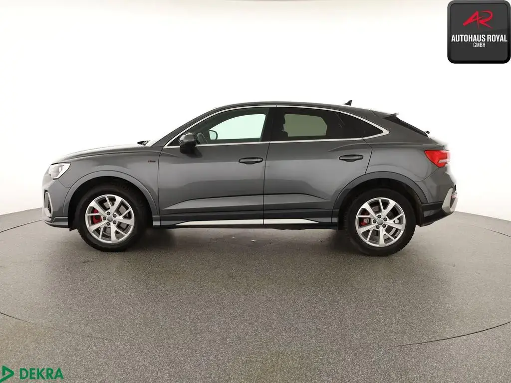 Main__Slider__Photo:Audi Q3 Sportback 45 TFSI qu S LINE BANG+O,360GRAD 10/2020-1