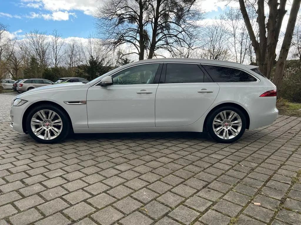 Main__Slider__Photo:Jaguar XF Top Zustand | 1,5 Jahre TÜV 05/2018-0