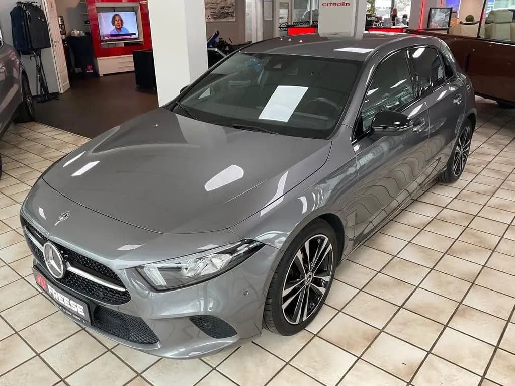 Main__Slider__Photo:Mercedes-Benz A-Class 180 A A 180 Edition 19 11/2019-0