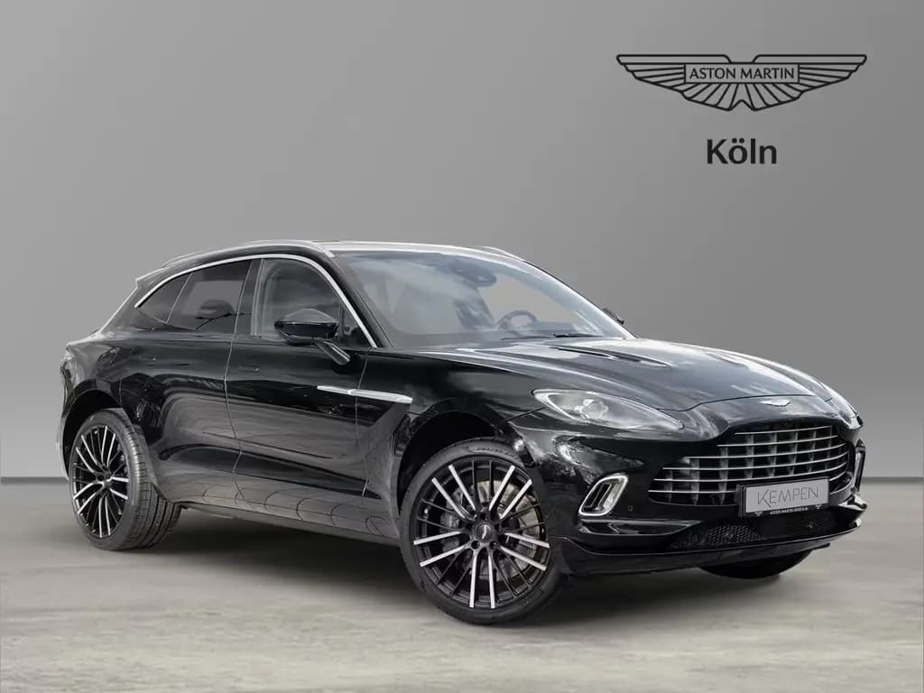 Main__Slider__Photo:Aston Martin DBX 550 UPE 227.330,-€ Jet Black / Onyx Black 05/2025-0