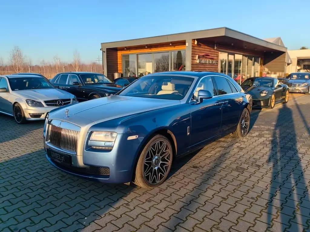 Main__Slider__Photo:Rolls-Royce Ghost TOP Zustand 1 Hand 2 Tone Lack Voll 34tkm 09/2012-0