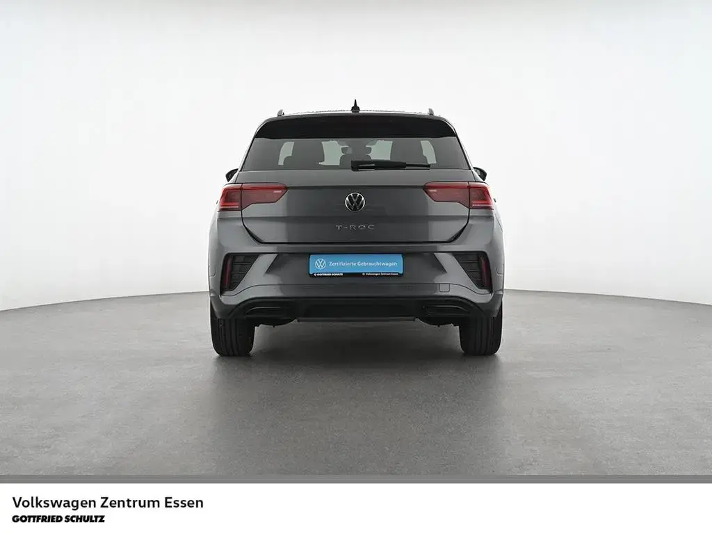 Main__Slider__Photo:Volkswagen T-Roc R-Line TSI DSG Matrix AHK BlackStyle Navi 03/2024-1