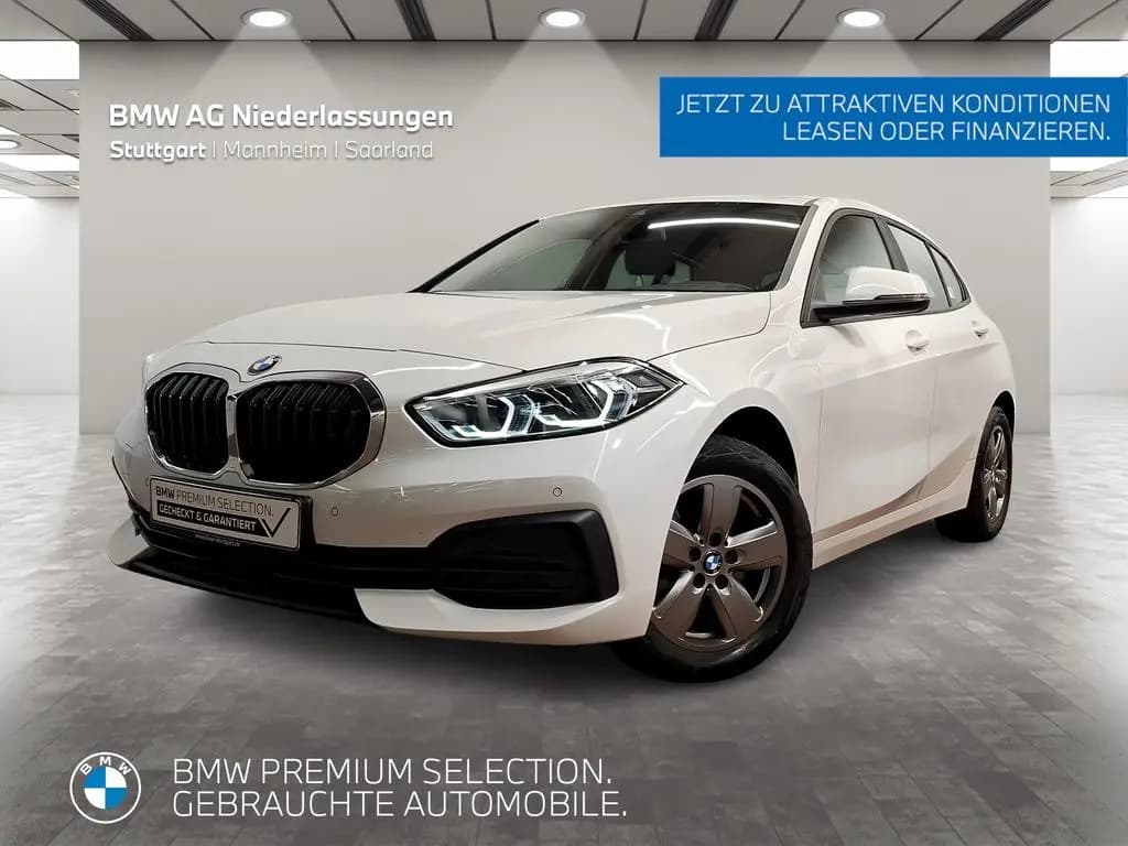 Main__Slider__Photo:BMW 1 Series 118i LiveCockpitProf PDC Driv.Assist LED 11/2021-0