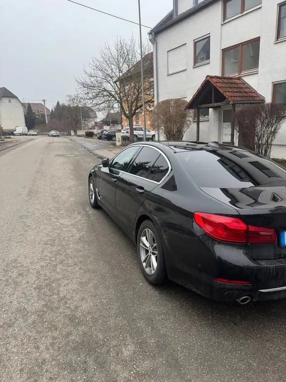 Main__Slider__Photo:BMW 5 Series 520d Luxury Line 10/2018-0