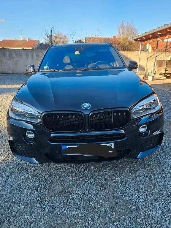 Main__Slider__Photo:BMW X5 XDrive30d-M Soft Close ACC LED H&K HUD360 01/2018-1