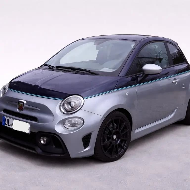 Main__Slider__Photo:Abarth 695 Rivale RIVA 02/2018-0