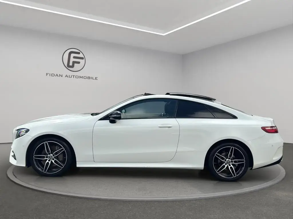 Main__Slider__Photo:Mercedes-Benz E 200 Coupe AMG-Line*Pano*Night*Wide*Burmester* 01/2019-1