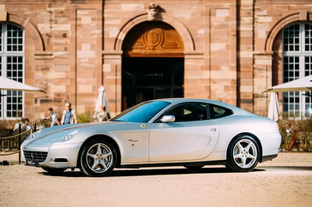 Main__Slider__Photo:Ferrari 612 Scaglietti F1A - 32300 kms 04/2004-0